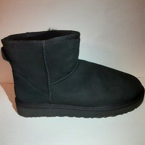 Classic Weather Proof Uggs Mini